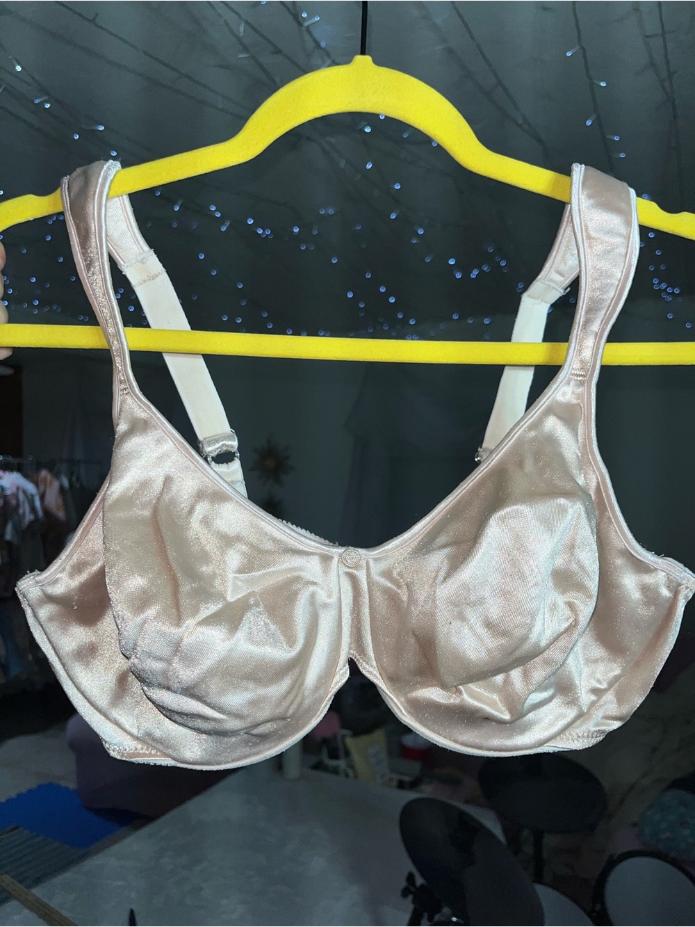 Bali 38D Gel Straps Bra No Dig Shiny Light Nude Full Coverage Underwire Vintage